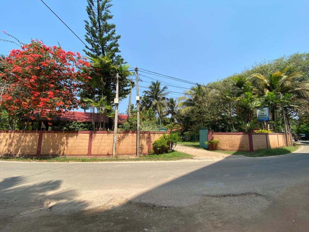 Hotel Tk Green Garden Matara Ngoại thất bức ảnh