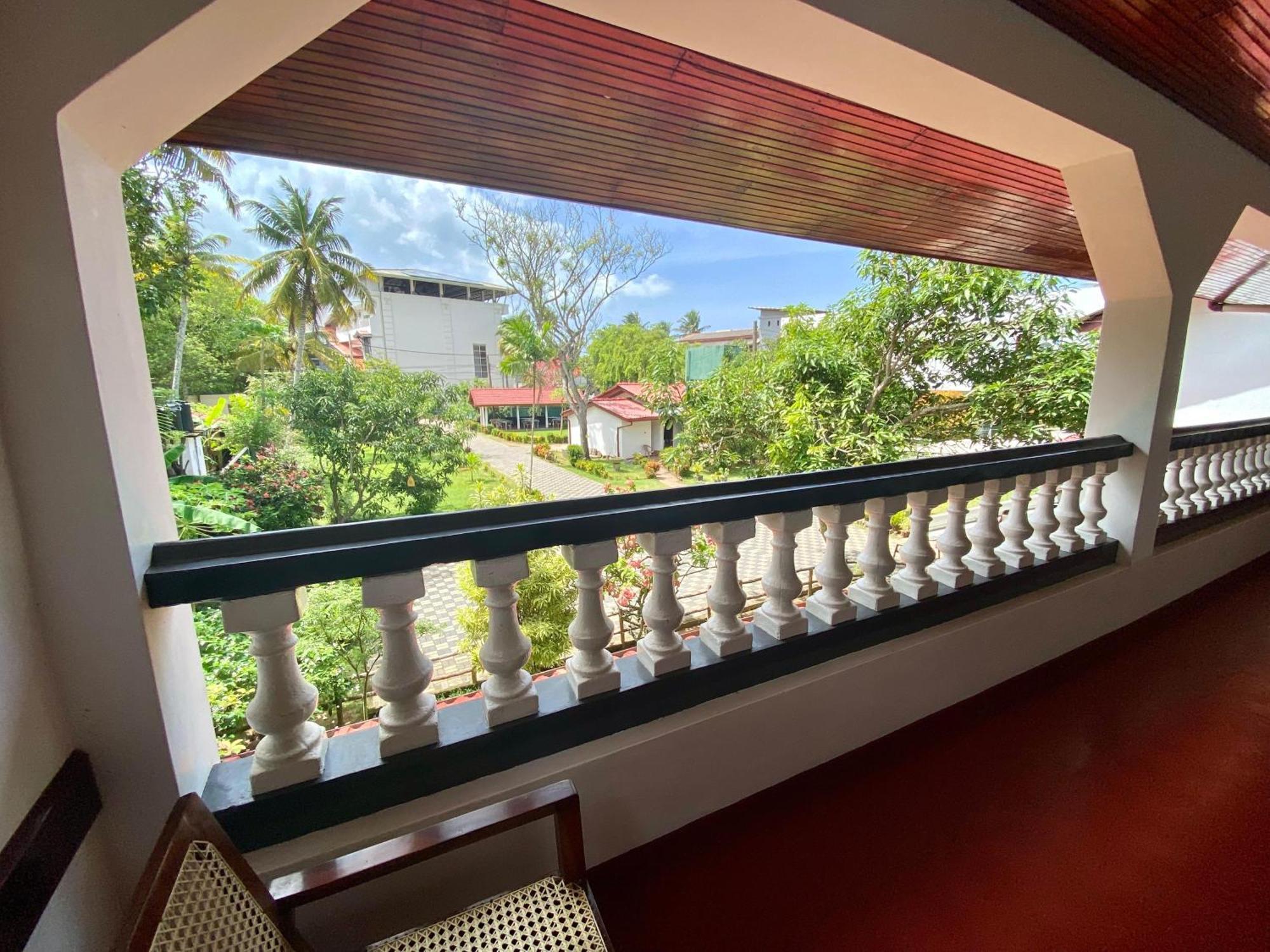 Hotel Tk Green Garden Matara Ngoại thất bức ảnh